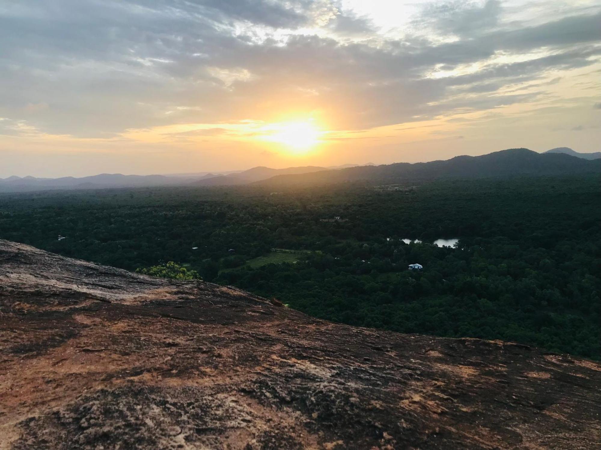 Sigiriya Village Home Stay Bagian luar foto