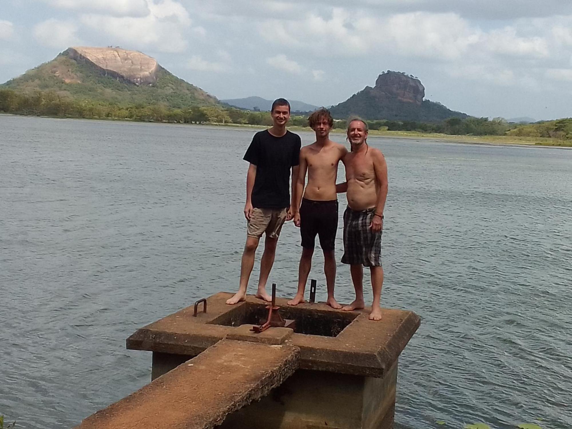 Sigiriya Village Home Stay Bagian luar foto